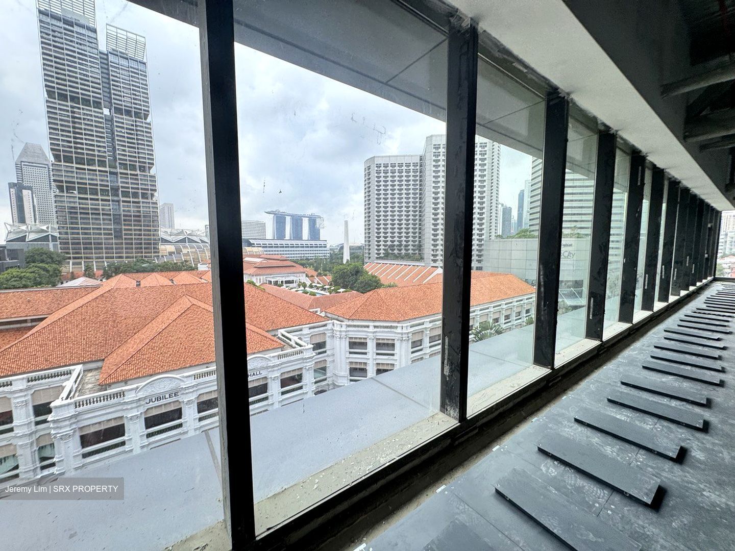 Odeon Towers (D7), Office #437339781